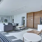 Villa White Pearl