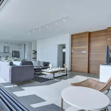 Vila White Pearl