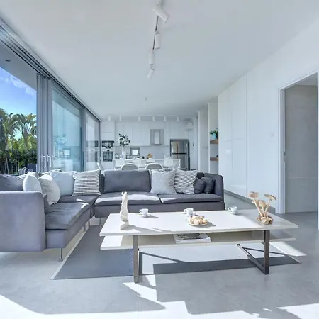 Vila White Pearl