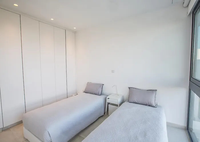 White Pearl * Protaras