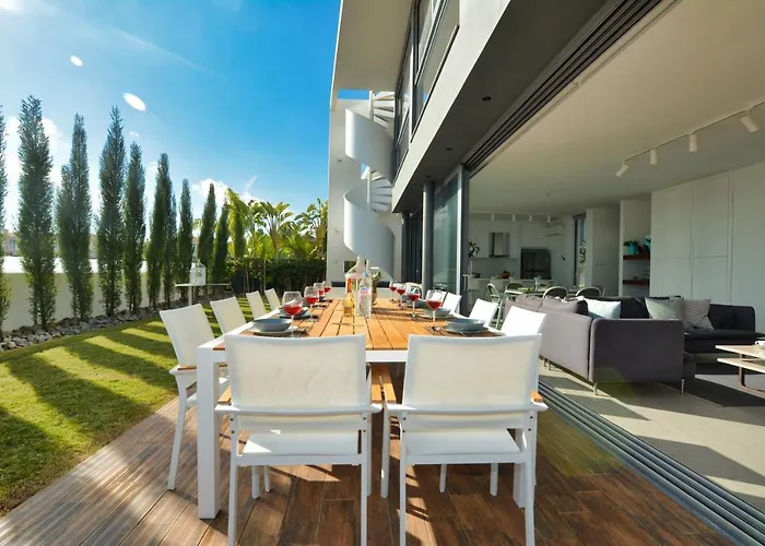 Villa White Pearl Protaras