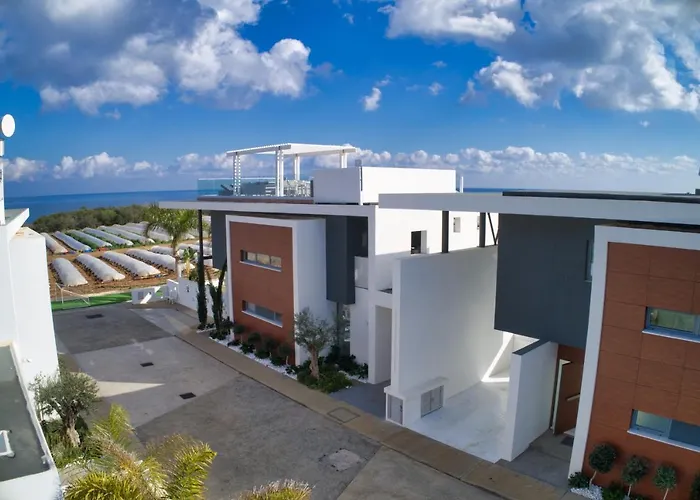 White Pearl * Protaras