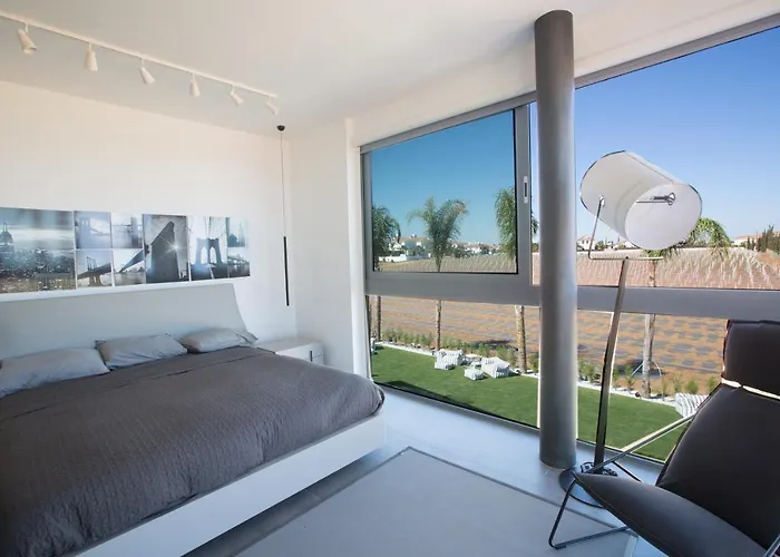 White Pearl Villa Protaras